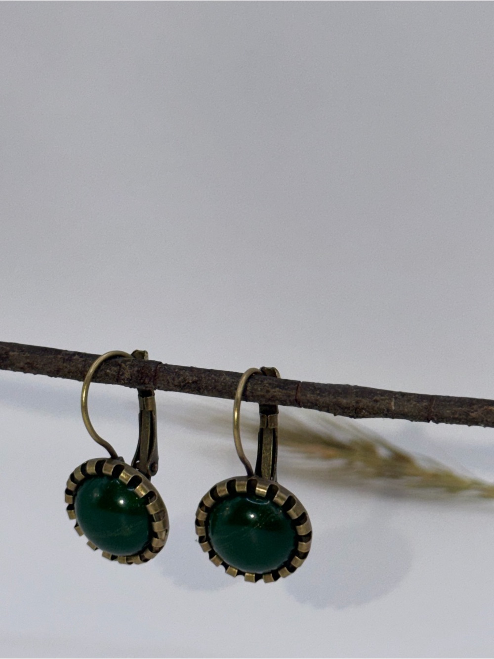 Vintage-Style Green Glass Drop Earrings